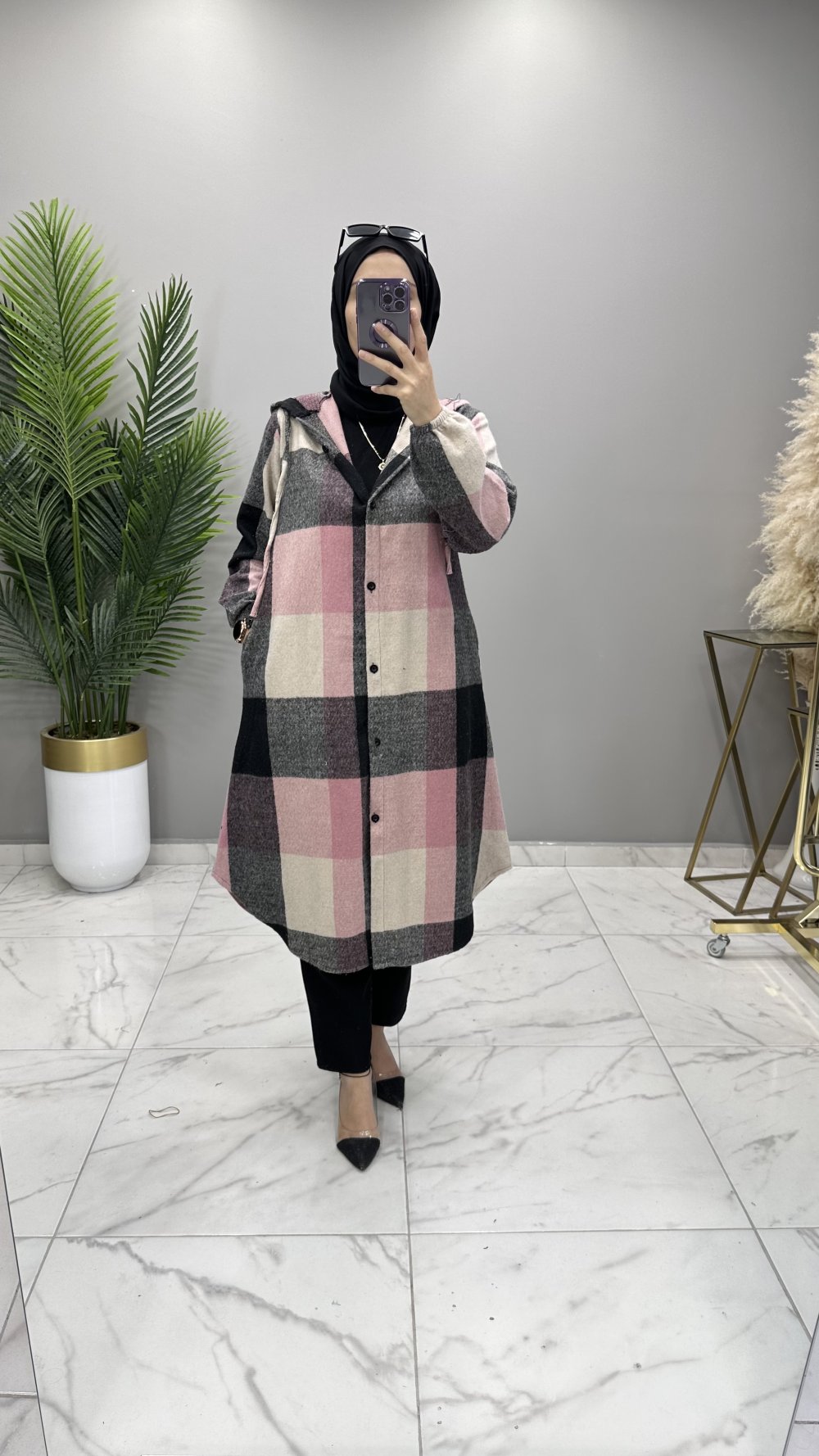 Fulya Oduncu Kap Gül — Gül