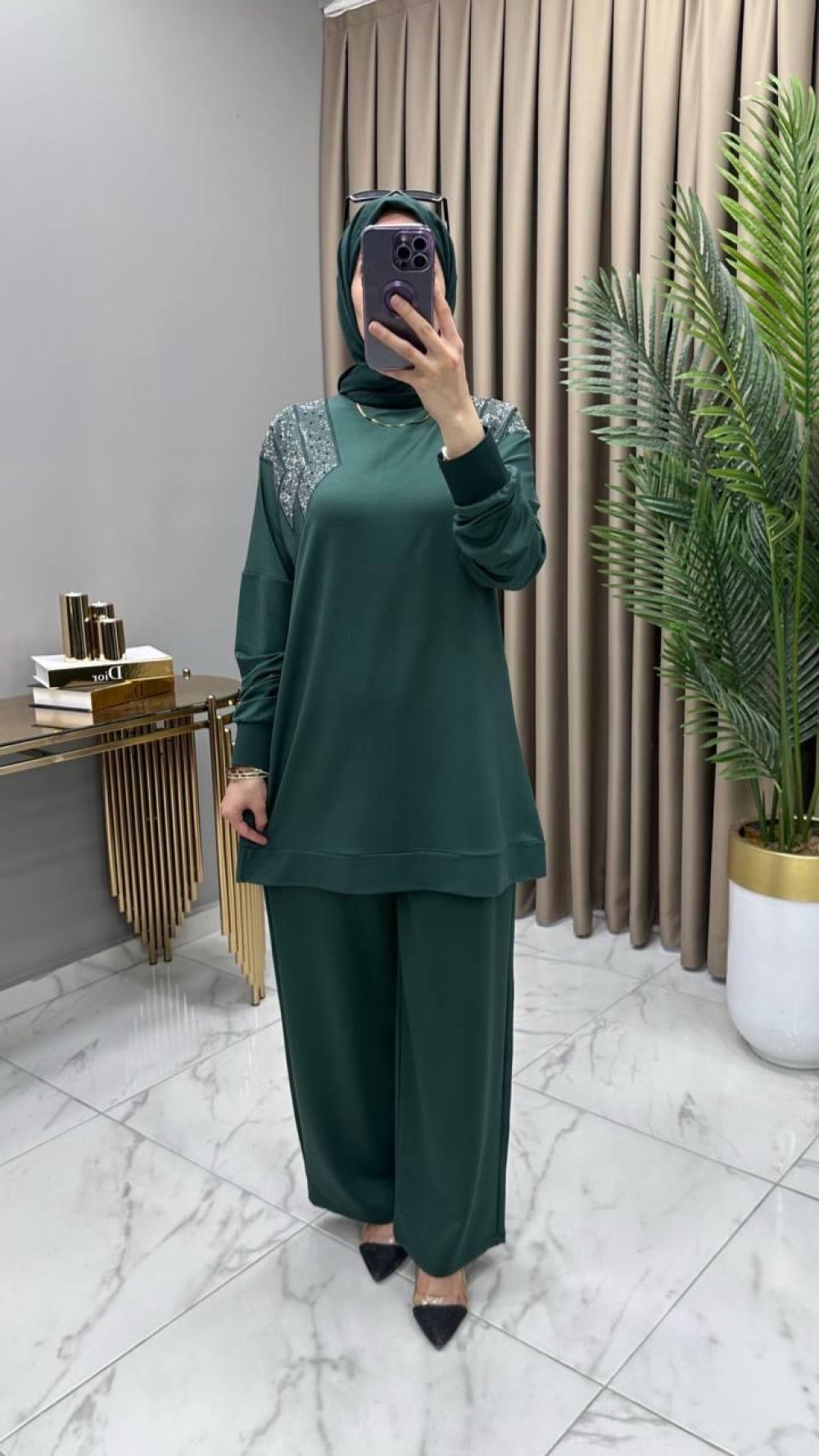 Gizem Taşlı Takım Zümrüt — Zümrüt