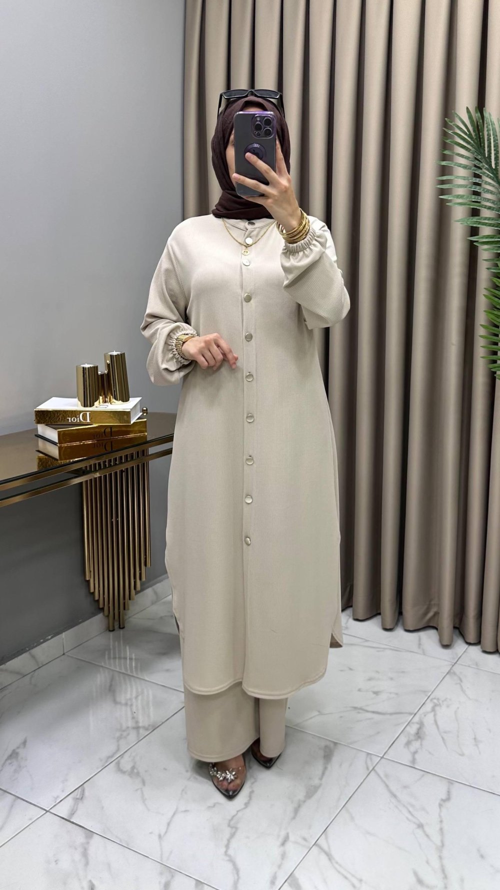 Pelin Takım Taş — Taş Rengi