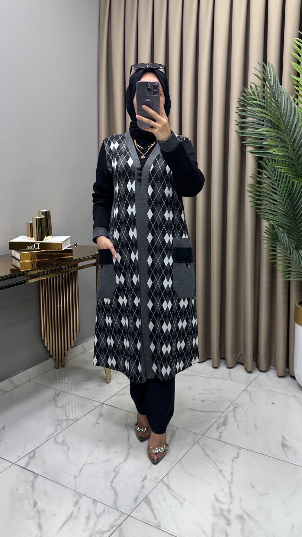 Sahra Kaşe Kap Siyah — Siyah