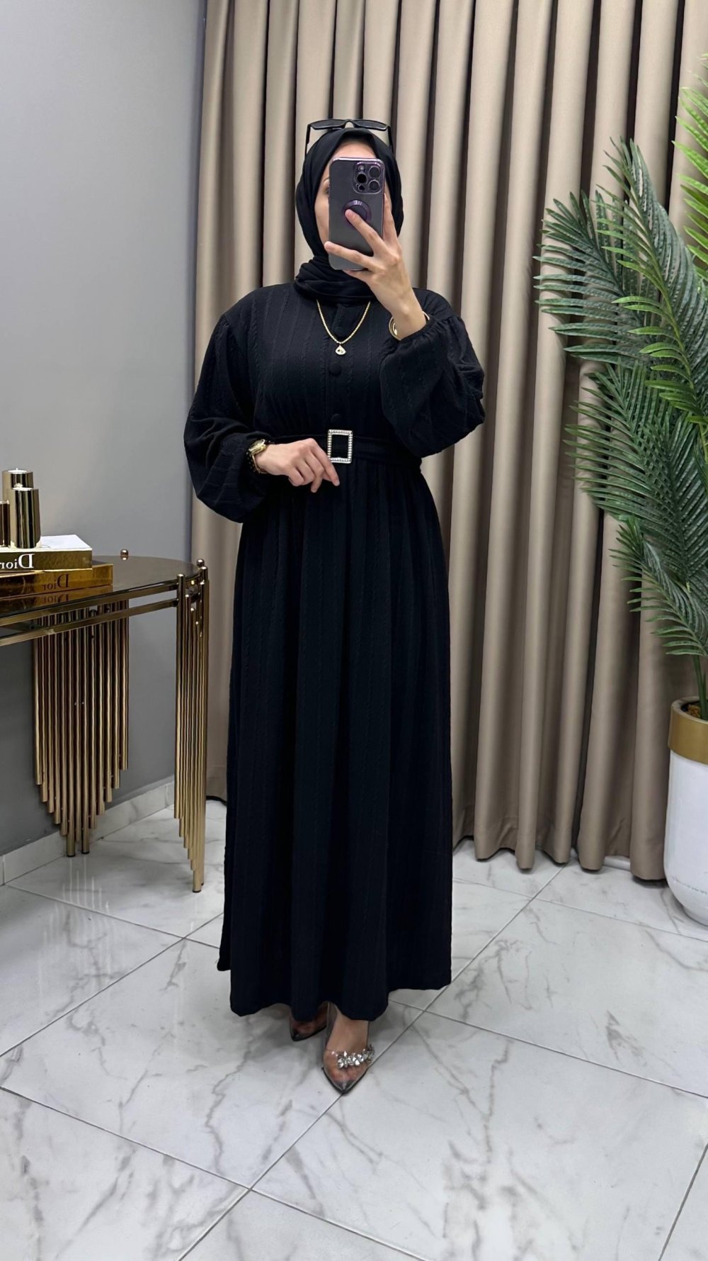 Hilal Elbise Siyah — Siyah
