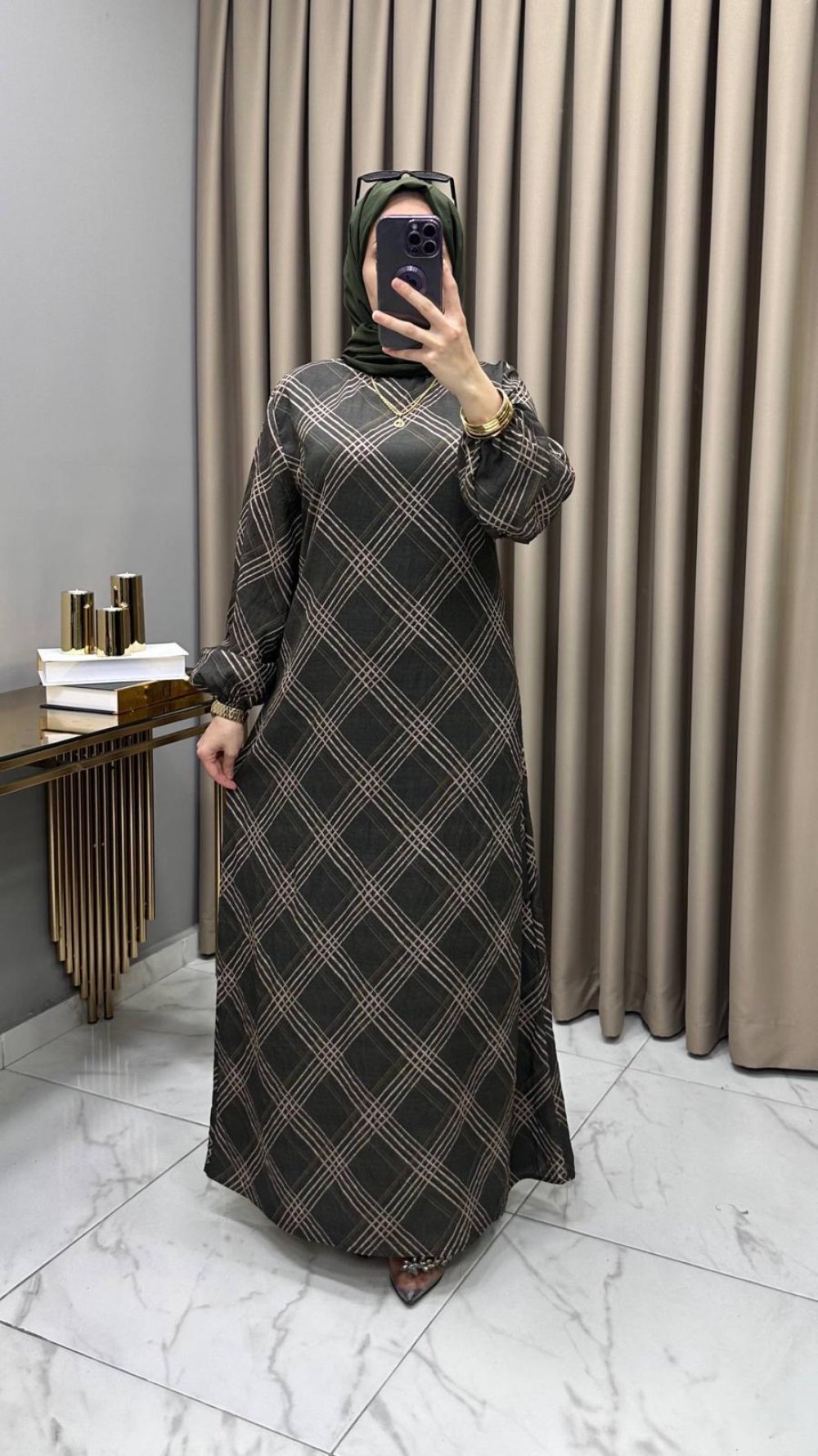 Bensu Elbise Haki — Haki